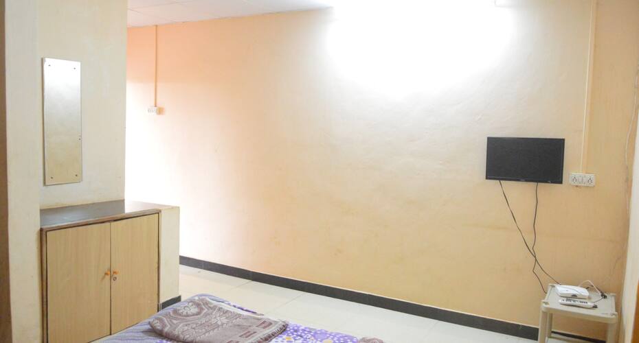Surabhi Beach Resort, Dapoli 4